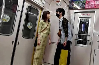 岡田将生の小田急線デートが撮り直しといわれる理由② 金曜の夜なのに電車内に乗客がいない